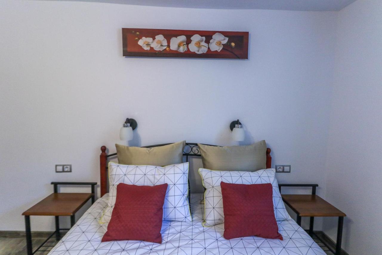 Nikas Apartment Sibiu Esterno foto